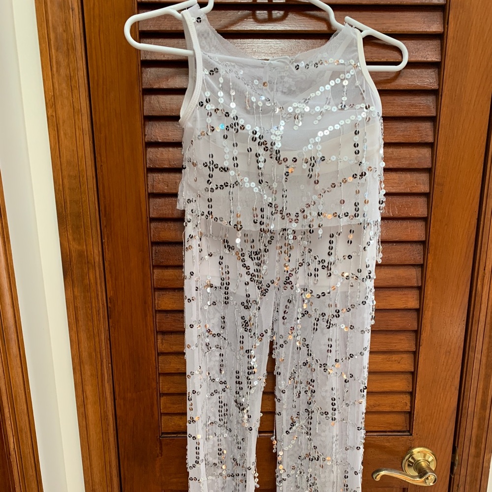 Maneca Active wear Funky Diva White Sequins Halloween Costume - Child Med